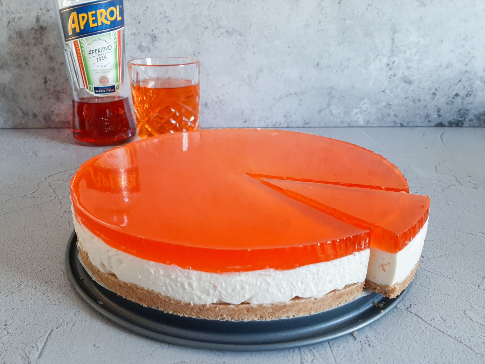 Aperol Spritz cheesecake