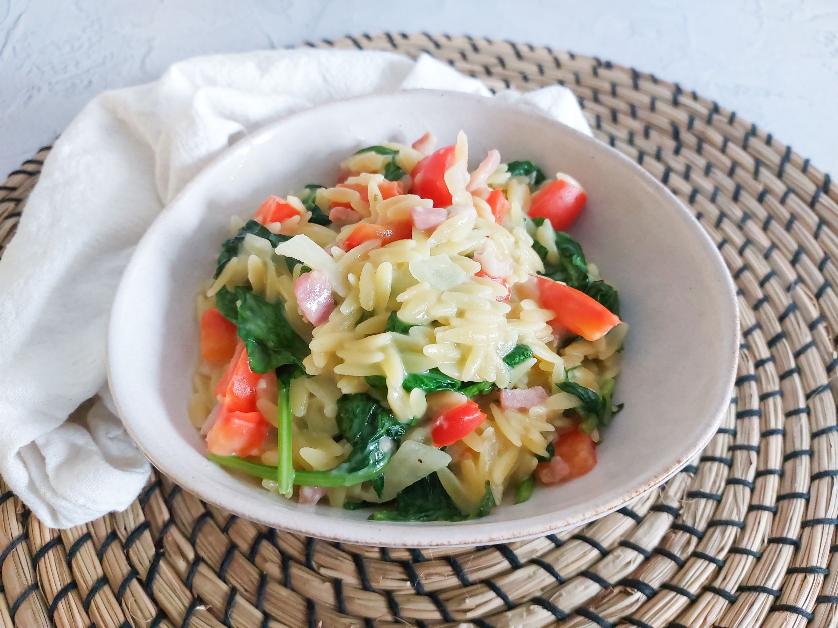 Orzo risotto met spinazie