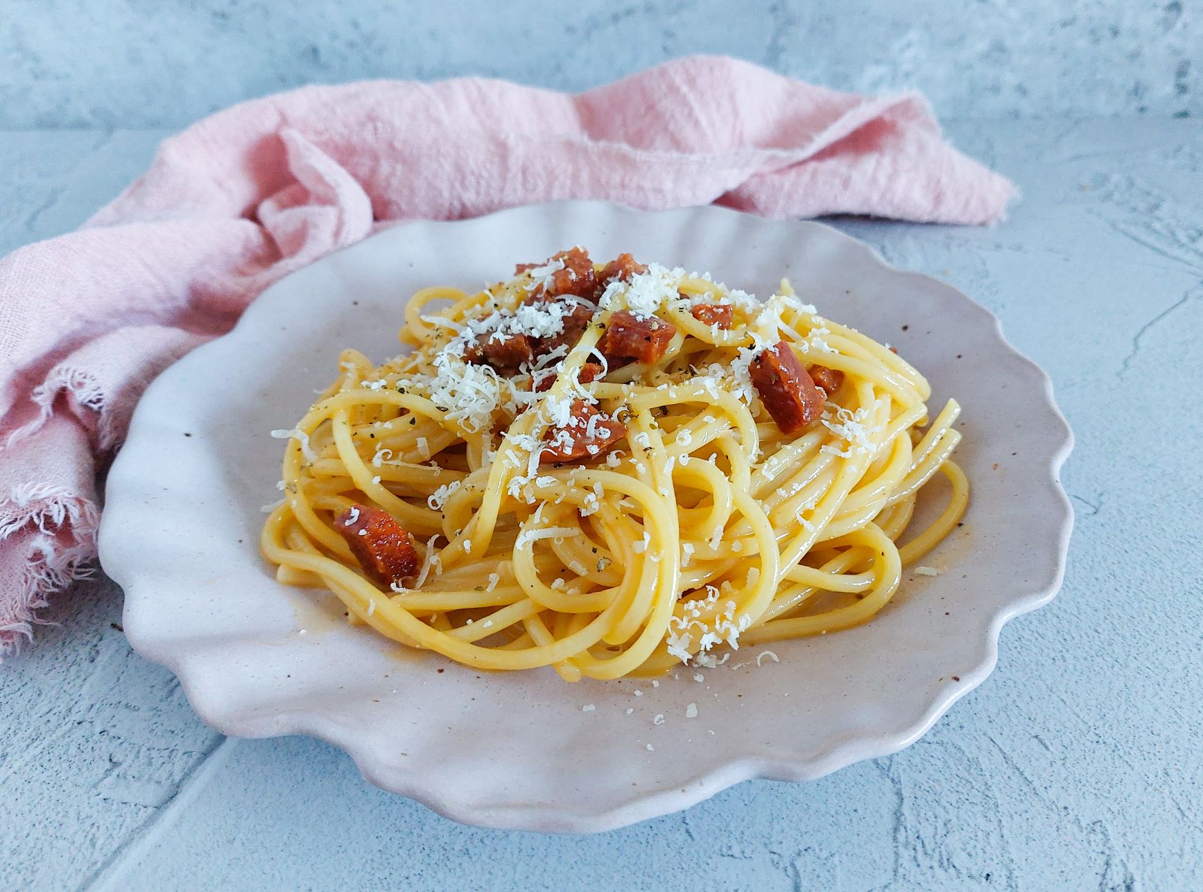 Spaghetti carbonara met chorizo